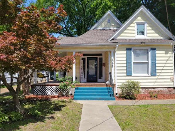 1068 S Rembert St, Memphis, TN 38104