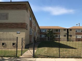 7040 S Cornell Ave APT 2, Chicago, IL 60649