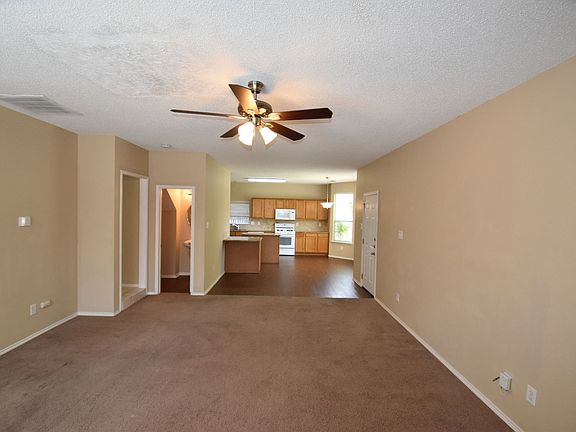 3rd image of 4824 Park Brook Dr