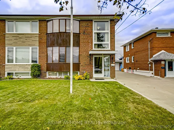 19 Martini Dr, Toronto, ON M6M 4X4