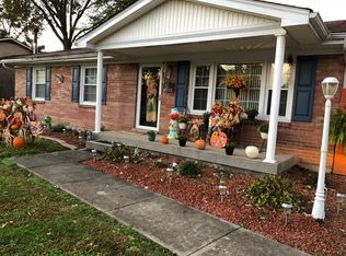 10502 Sedalia Ct, Louisville, KY 40272