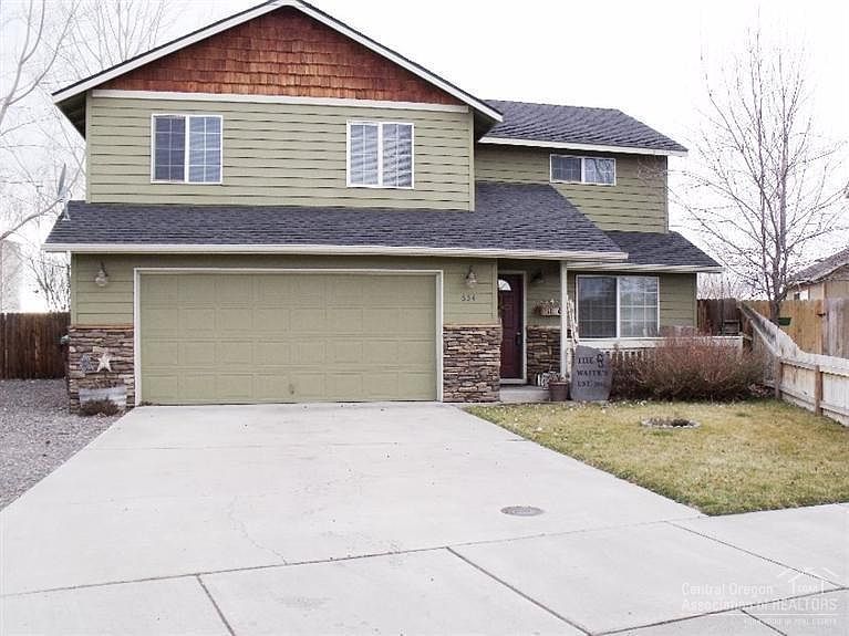 1st image of 634 N Sandstone Ln