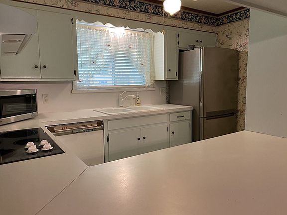 4th image of 345 Neel Ave