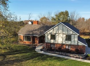 5843 Myrtle Hill Rd, Valley City, OH 44280