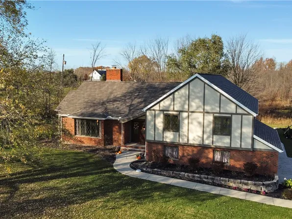5843 Myrtle Hill Rd, Valley City, OH 44280