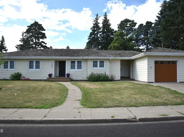 225 Tower Ave, Bismarck, ND 58501