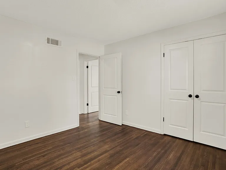 7133 Kings Castle Cv — Photo 26