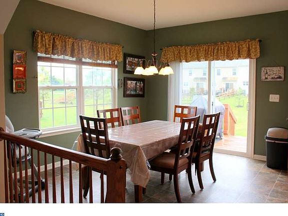 3rd image of 505 Sequoia Dr