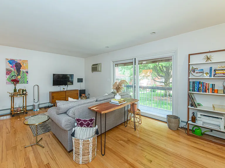 39 Harrison Ave #9 — Photo 8