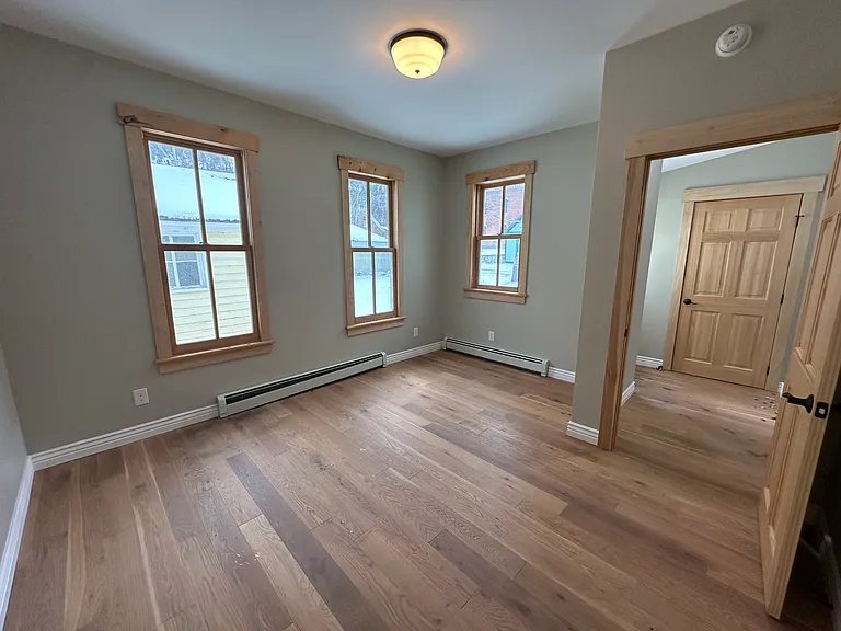 902 Rose St — Photo 15