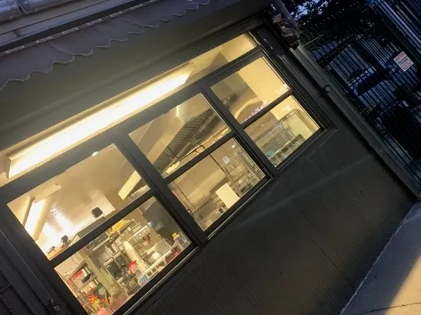 846 Stanley Avenue image 4 of 27