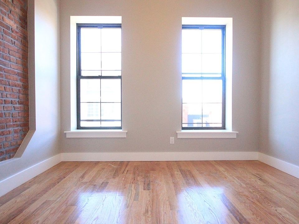 1st image of 32 Belvedere St #3L