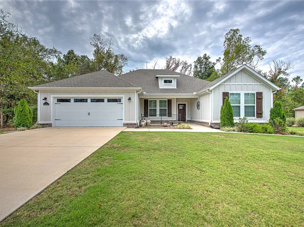 9 Burnmouth Pl, Bella Vista, AR 72715