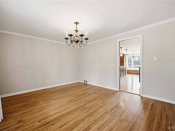 4th image of 95 Autumnview Rd