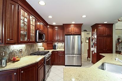 4th image of 2337 Dunmore Dr