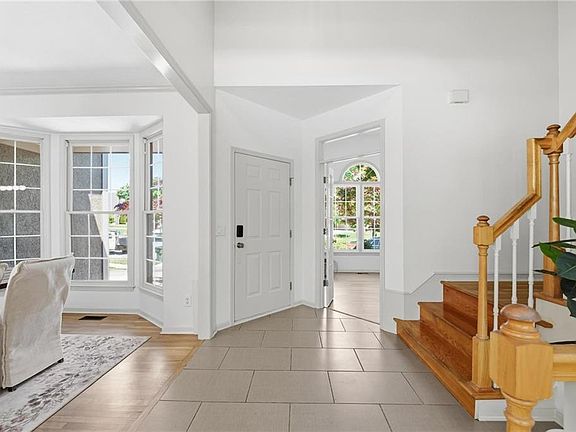 4th image of 12135 Goodman St