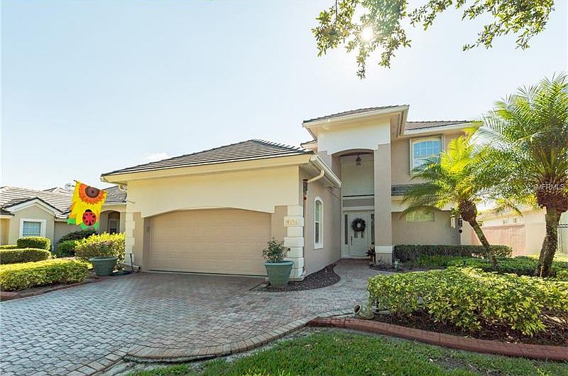1st image of 10854 Woodchase Cir