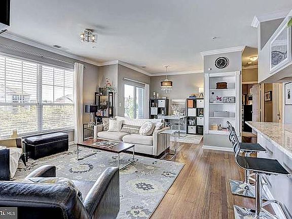 2nd image of 19607 Galway Bay Cir APT 303
