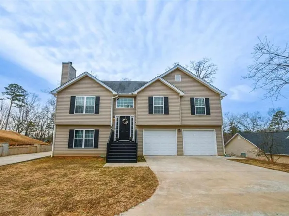 2712 Sawyer Mill Dr, Gainesville, GA 30507