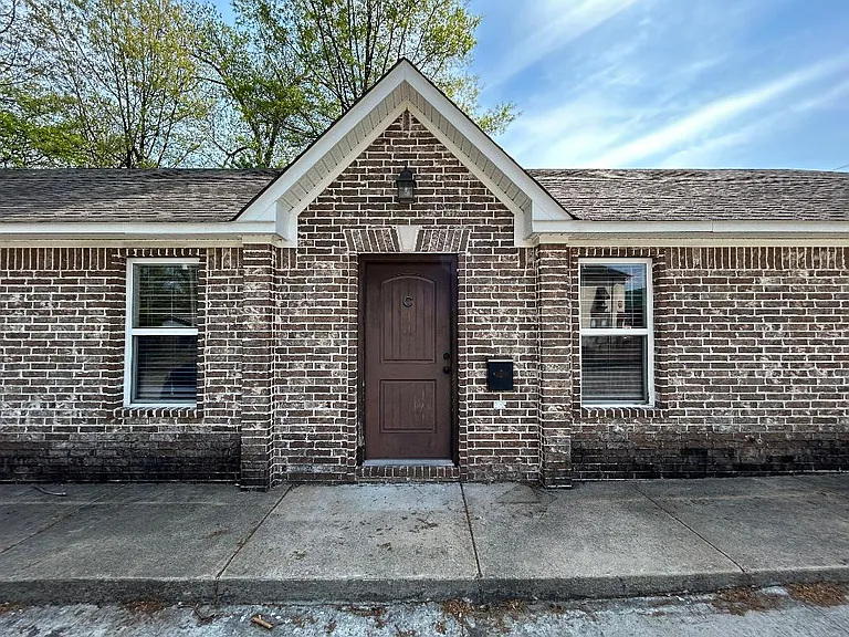 1030 W Monroe Ave #B — Photo 1