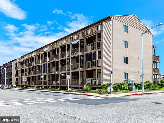 2nd image of 12300 Jamaica Ave Unit 311