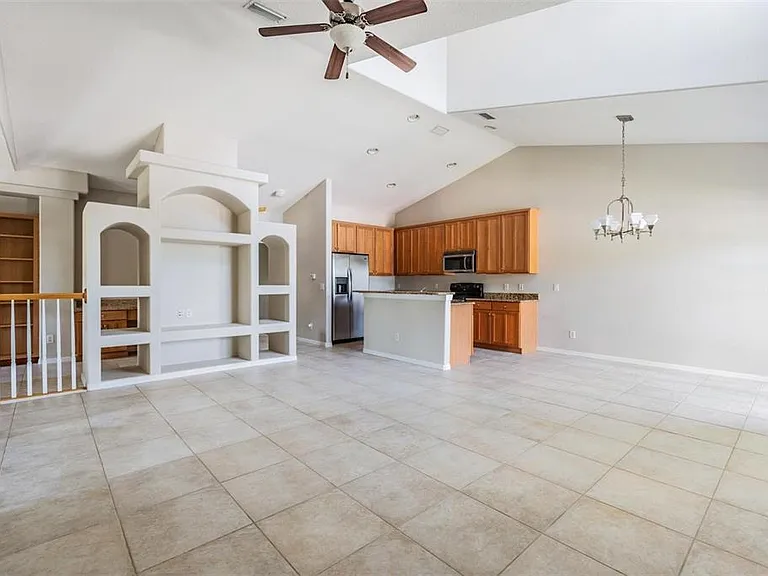 6008 Fishhawk Crossing Blvd #6008 — Photo 8