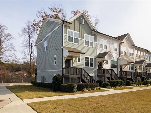3829 Oxford Cir, Doraville, GA 30340