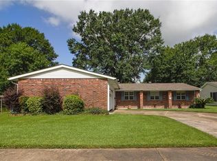 1909 Acadia Dr, La Place, LA 70068