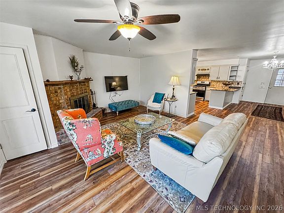 5th image of 603 N Cedar Ave