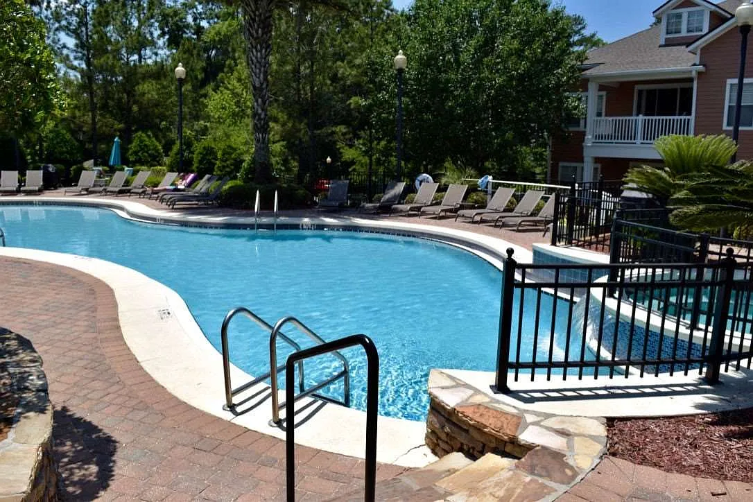 2 bed, 1525 sqft, $2,000 — Photo 2