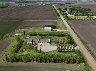 64033 E Township Road 720, Grande Prairie, AB T8X 4K4