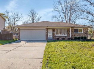 48228 Mallard Dr, Chesterfield, MI 48047