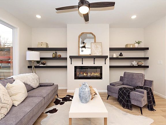5th image of 3670 Main St Unit 2