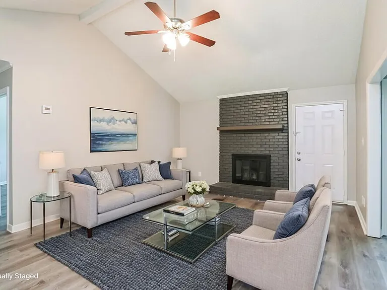 4040 Coopersdale Rd — Photo 3