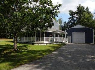 372 Pleasant St, Epping, NH 03042