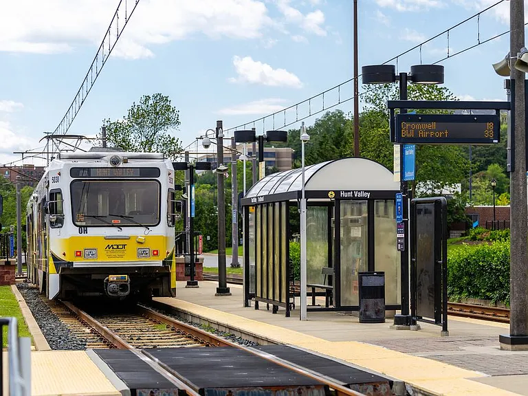 Walking distance to Hunt Valley Light Rail Station