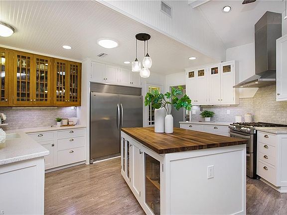 2nd image of 2269 Inglewood CT #22