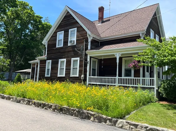 27 Erin St, Whitman, MA 02382