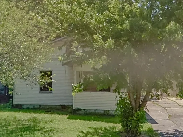 712 N Elm St, Ponca City, OK 74601