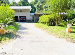 10120 Old Pascagoula Rd, Theodore, AL 36582