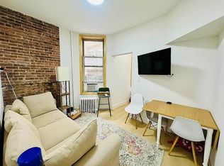 13 Saint Marks Pl APT 3R, New York, NY 10003