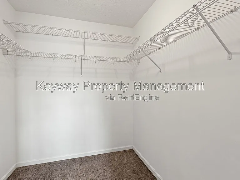 435 Brantley Cove Cir — Photo 10
