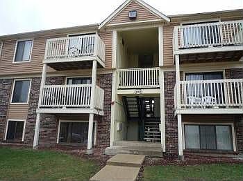 2nd image of 488 Gregory Ave