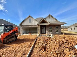 14547 Willow Rose Ln, Athens, AL 35613