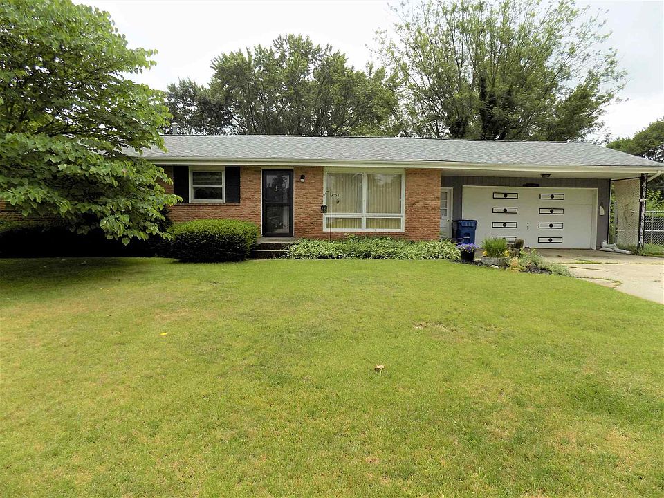 1st image of 23266 Rebecca Dr