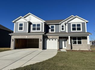 880 Blaine Dr, Whiteland, IN
