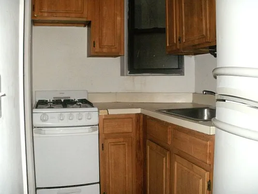 Rented by Prince Real Estate Associates LLC | media 13