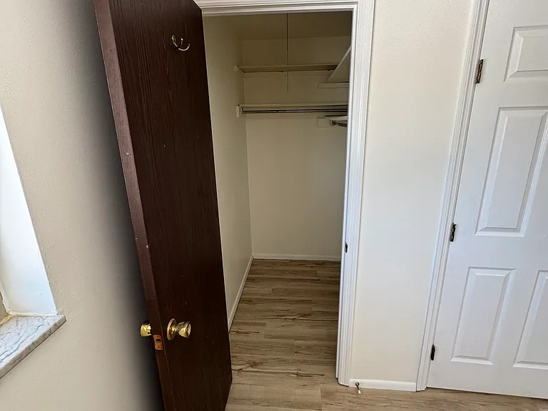 4200 Taylor Rd — Photo 4