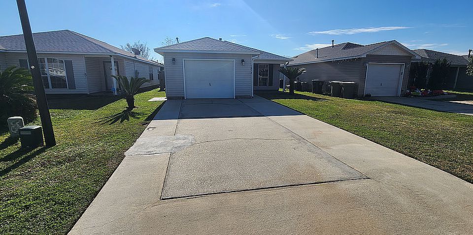 1st image of 1072 Antigua Cir