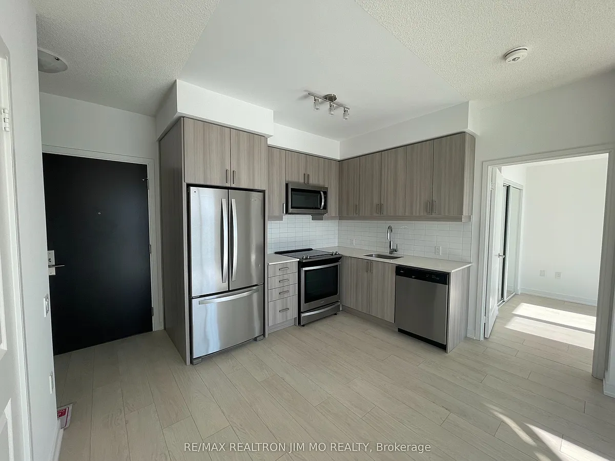 Building Photo - 8 Nahani Way #2808